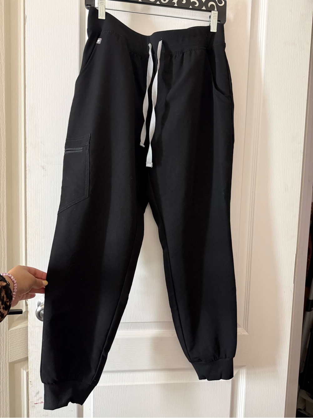 FIGS Technical Collection Black Jogger Scrub Pants Size Medium Petite (M/P)